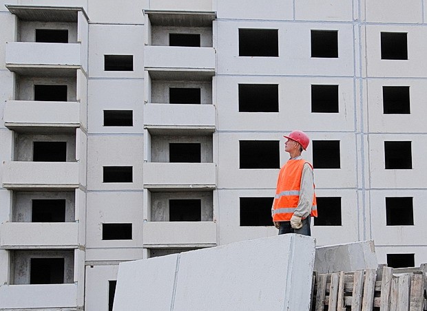 Крымские строители продолжат свою работу по украинским лицензиям до конца года